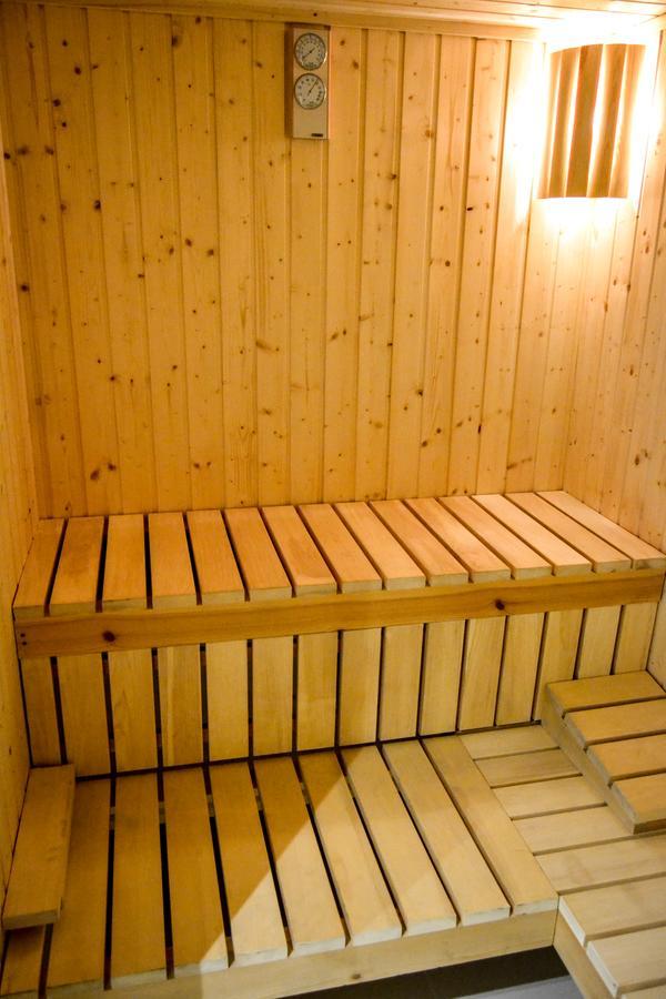 M Executive Residence & Boutique Hotel - Adults Only Эль-Хубар Экстерьер фото