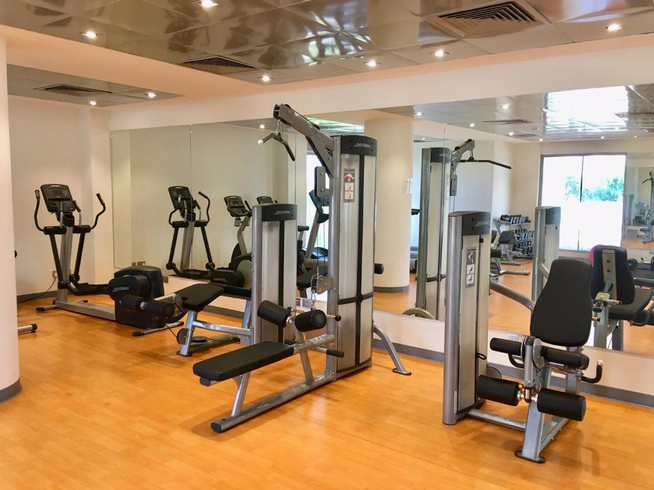 M Executive Residence & Boutique Hotel - Adults Only Эль-Хубар Экстерьер фото